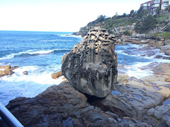 Foto: Eli Zubiria. Paisaje del paseo de la costa de Manly, en Sydney, Australia.